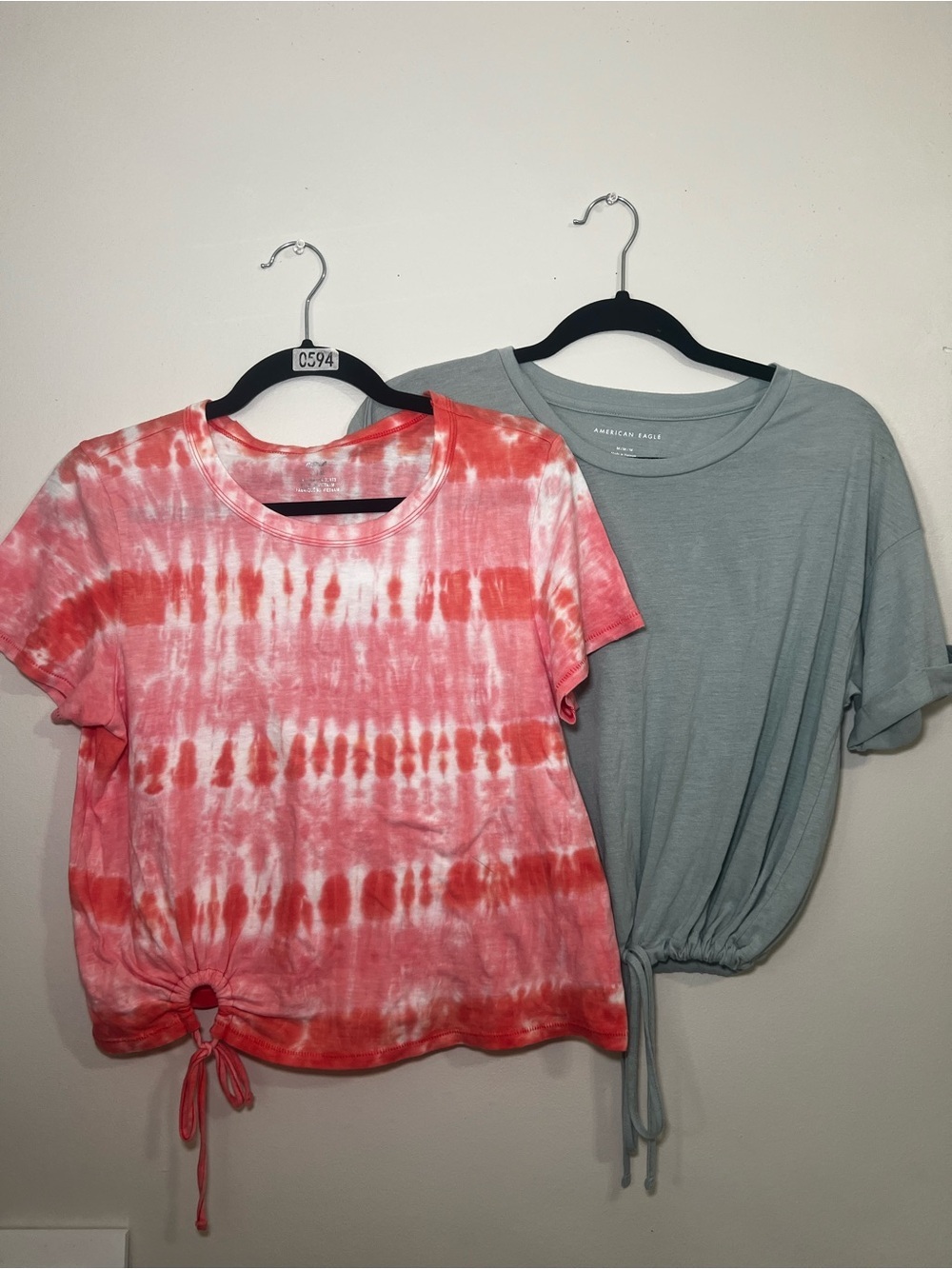 BUNDLE OF 2- Aerie/AE Tops